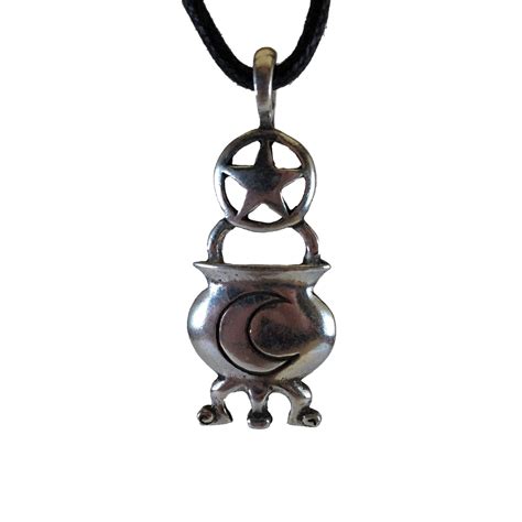 Wicca Pendant Spiritual Rebirth Nutz