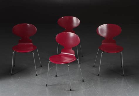 Arne Jacobsen Sæt på fire spisestole Myren model 3101 4