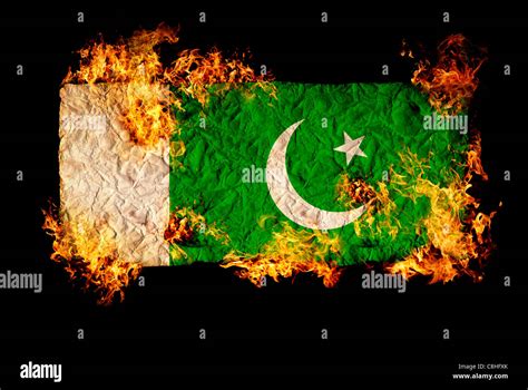 National Symbols And Flag Of Pakistan Stock Photo Alamy