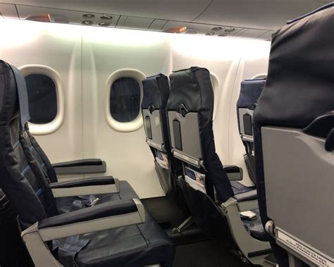 De Havilland Dhc 8 Dash 8 400 Dash 8q