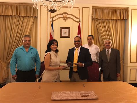 Icap Firma Convenio De Cooperación Con Ministerio De Educación De Cuba