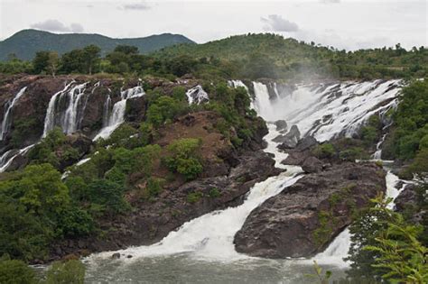 Shivanasamudra Falls Tourism 2024 - Places To See - Travel Guide