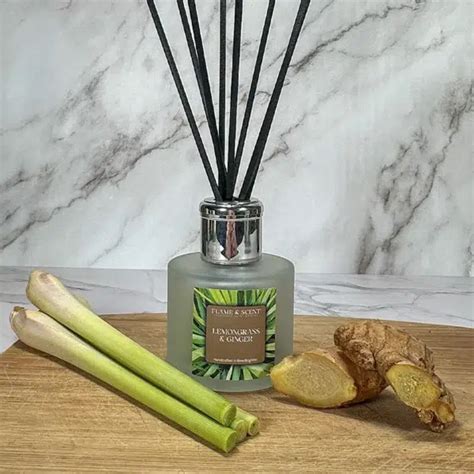 Lemongrass And Ginger Reed Diffuser Flame And Scent