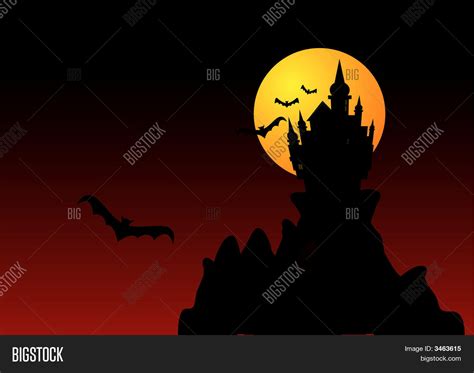 Spooky Halloween Vector & Photo (Free Trial) | Bigstock