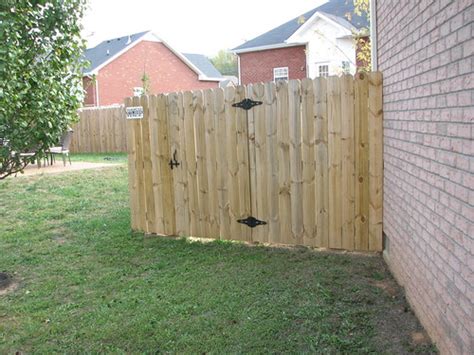 Standard Privacy Fence Walk Thru Gate Fence Installed By R Flickr