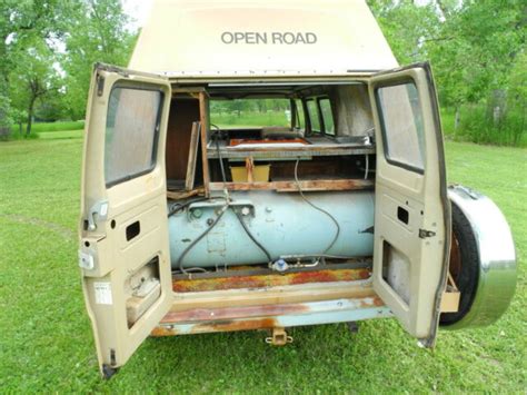 1974 Ford Econoline E200 Super Camper Van Open Road Industries 1973 302