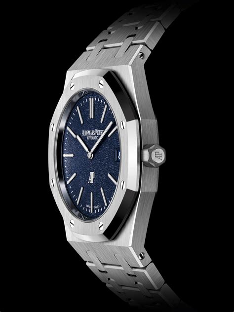 Royal Oak Extra Thin Jumbo With Blue Grained Dial