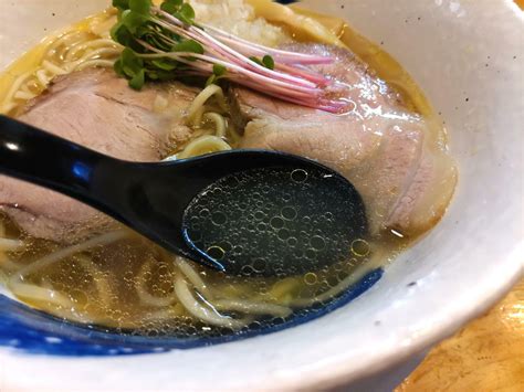 心身に染みわたる究極の淡麗系塩ラーメン！丸鶏×厳選塩の旨味が凝縮した塩だれが絶品（tar Kun） エキスパート Yahooニュース