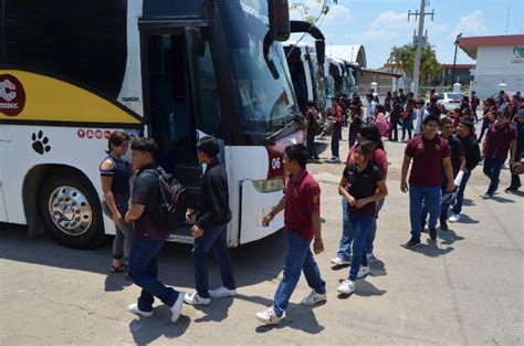 M S De Cuatro Mil Alumnos Beneficiados Con Transporte Escolar