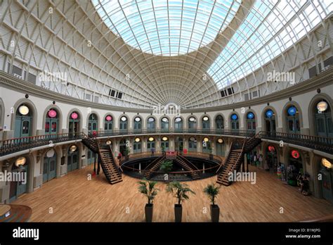 Corn Exchange Leeds Hi Res Stock Photography And Images Alamy