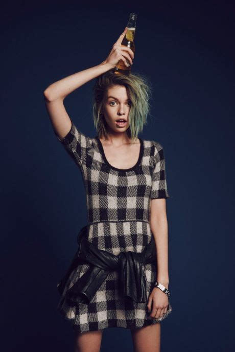 Stella Maxwell Models For Love And Lemons Pre Fall Collection Stella