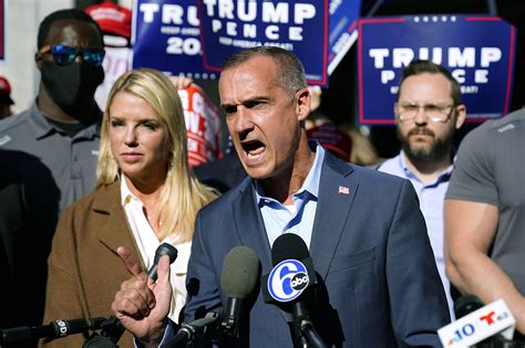 Trump adviser Corey Lewandowski tests positive for COVID-19