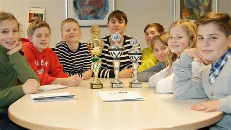 Schachspieler F Llen Troph Enschrank Des Willms Gymnasiums