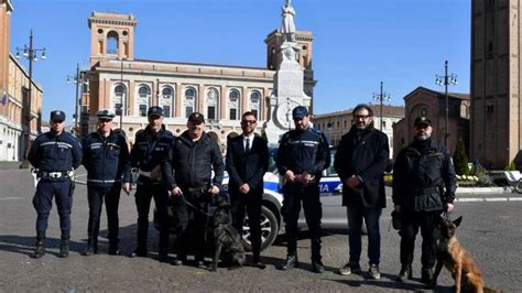 Forl Controlli Antidegrado Con Polizia Locale E Unit Cinofila