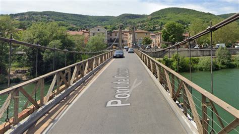 Pr S De Lyon Le Pont De Couzon Au Mont Dor Ferm Aux Automobilistes