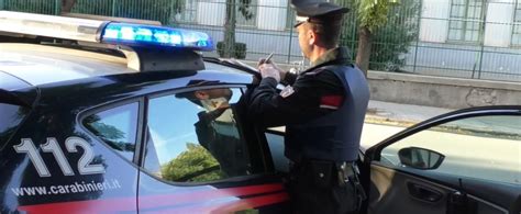 Latina Coppia Aggredita In Casa Sospettato Il Figlio Della Donna