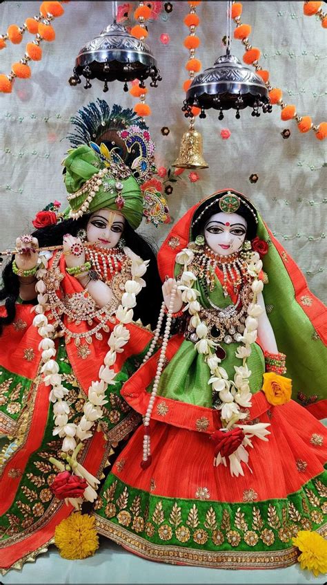 Pin By Vivek Joshi On Vivek Hare Krishna Radha Krishna Images