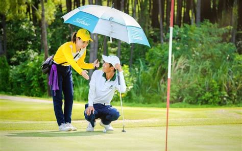 6 Tips To Play Golf In Vietnam With A Caddie Golflux