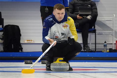 Mouats Men Return To Scene Of Fond Memories In Oakville British Curling