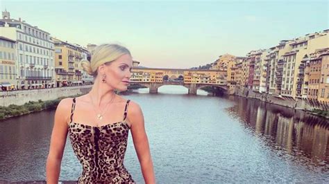 La nipote di Lady D si è sposata a Roma FOTO