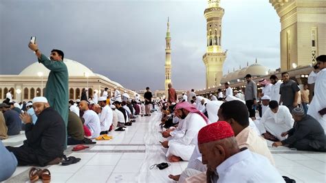 Iftar In Masjid Nabawi Ramadan 2023 YouTube