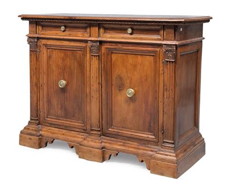 Credenza In Noce Romana Asta Maggio Ii Casa D Aste Babuino