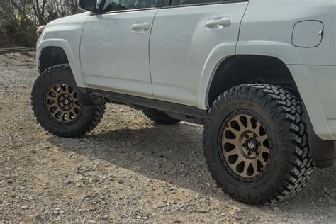 2018 Toyota 4runner Lifted With Fuel Vector Off Road Wheels And Nitto M T Tires