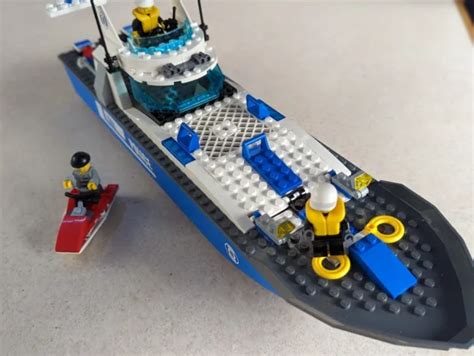 LEGO CITY: POLICE Boat (7287) £22.00 - PicClick UK