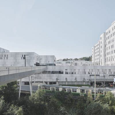 Med Uni Graz wächst Thomas Lorenz ZT GmbH