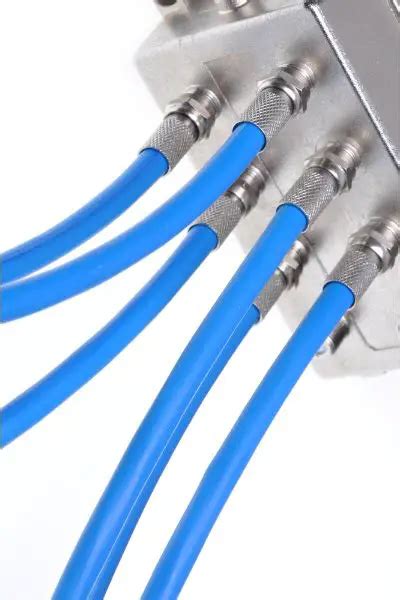 Can I Use A Cable Splitter For Tv And Internet Explained Whatsabyte