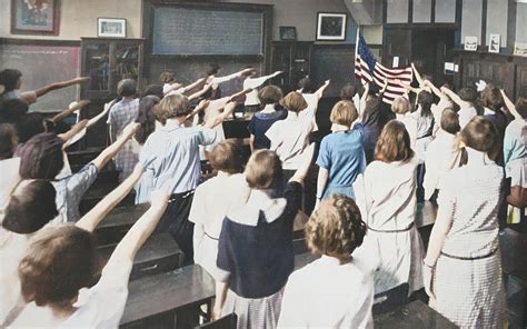 Americana Aesthetics on Twitter: "School children salute the flag https ...