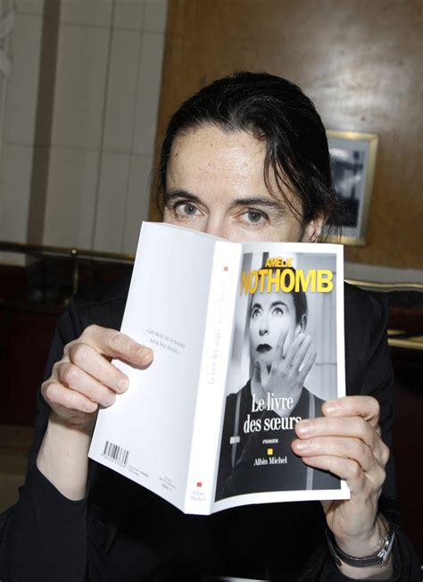 Photo : Amélie Nothomb fête ses 30 ans d'écriture et dédicace son