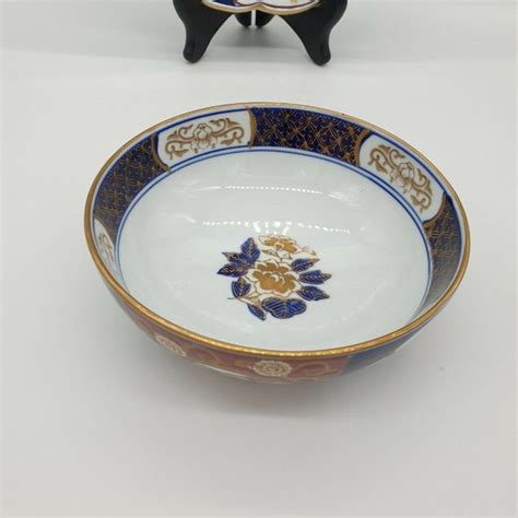 Unknown Imari Accents Japanese Gold Imari Hand Painted Charger