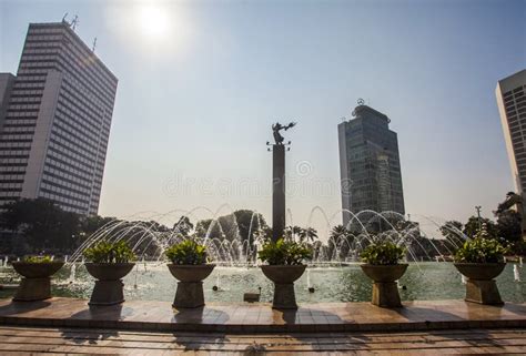 Welcoming Monument Tugu Selamat Datang In Hotel Indonesia Runabout A