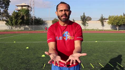 Técnicas para atrapar el balón correctamente YouTube