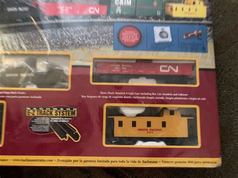 New Bachmann Ho Scale Pacific Flyer Train Set Ready To Run Ez