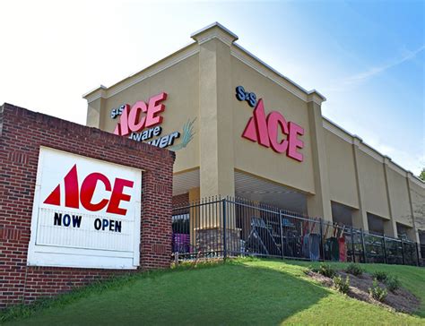 S&S Ace Hardware in Buford | Suwanee Magazine