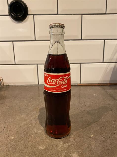 Se Produkter Som Liknar Coca Cola Flaska Svensk O Ppn P Tradera