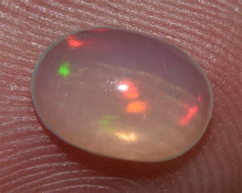 äthiopischer Feuer Opal Welo natürlich Edelstein Oval Cab 0 45Ct 5x7mm