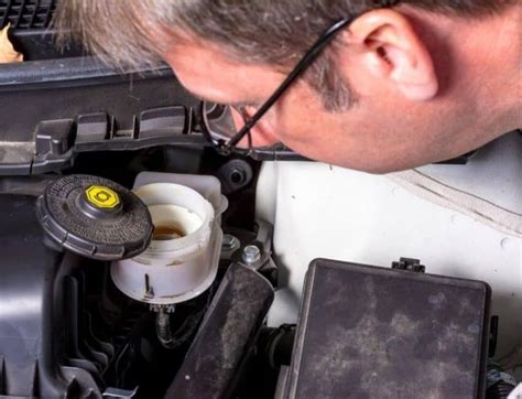 How To Know If You Need Brake Fluid