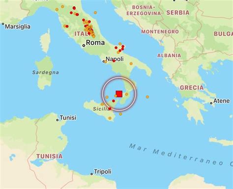 Terremoto in Calabria scossa magnitudo 4 1 a grande profondità nel mar