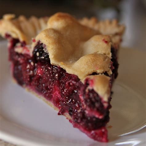 Blackberry Pie Recipe - Recipes A to Z