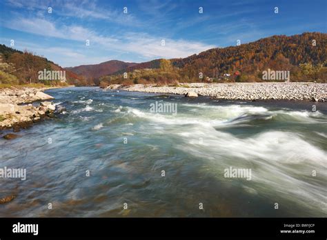 Pieniny Mountains Dunajec River Poland Stock Photo Alamy