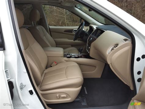 2020 Nissan Pathfinder Platinum 4x4 Interior Color Photos | GTCarLot.com