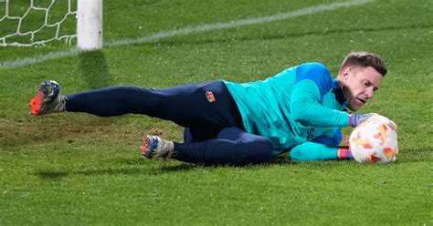 Ter Stegen Será Intervenido Por Lesión El Gráfico