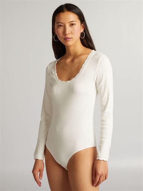 Body De Canal Con Cuello Redondo Blanco Kiabi