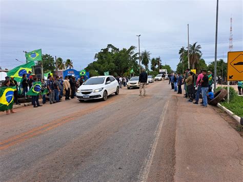 Rodovias federais ainda têm 19 bloqueios e interdições em pelo menos 2