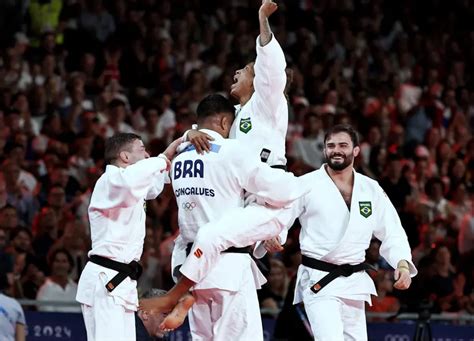 Jud Brasileiro Conquista Bronze Hist Rico Em Paris