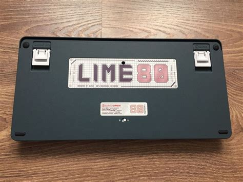 Iqunix L80 Formula Hot Swap RGB CH Layout wie neu Gebraucht in Zollikon für CHF 70 mit