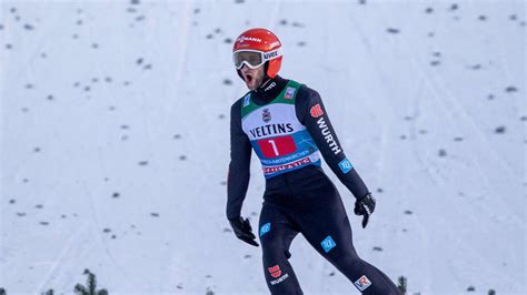 Vierschanzentournee 2021 22 So Sehen Sie Das Skispringen In Innsbruck